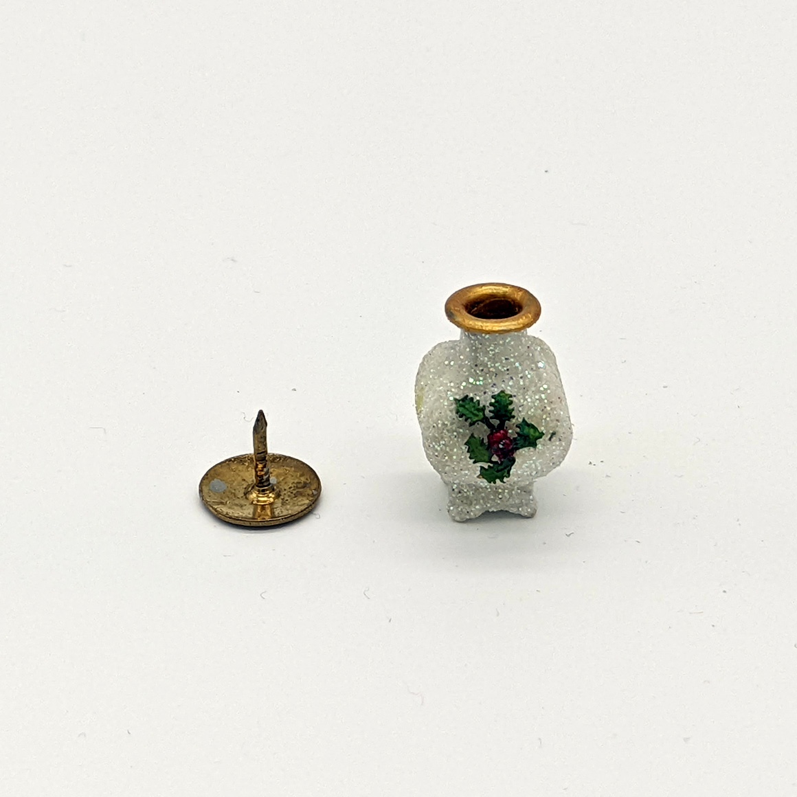 Handmade dollshouse miniature from The Itzy Bitzy Workshop