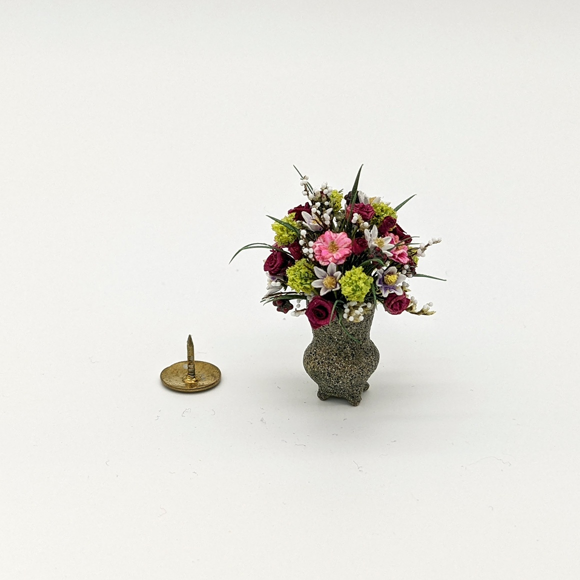 Handmade dollshouse miniature from The Itzy Bitzy Workshop