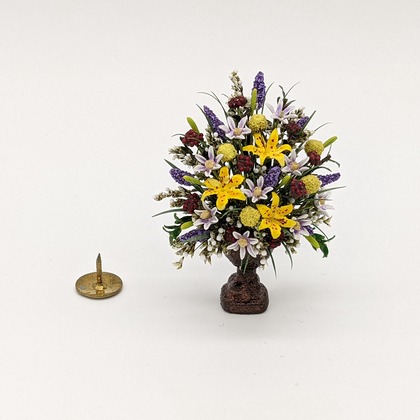 Handmade dollshouse miniature from The Itzy Bitzy Workshop