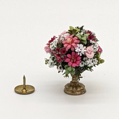 Handmade dollshouse miniature from The Itzy Bitzy Workshop