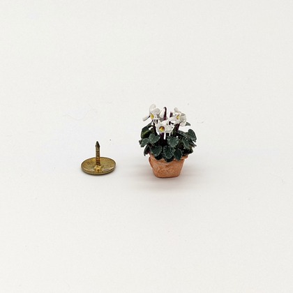 Handmade dollshouse miniature from The Itzy Bitzy Workshop