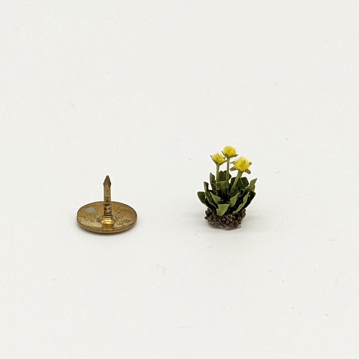 Handmade dollshouse miniature from The Itzy Bitzy Workshop