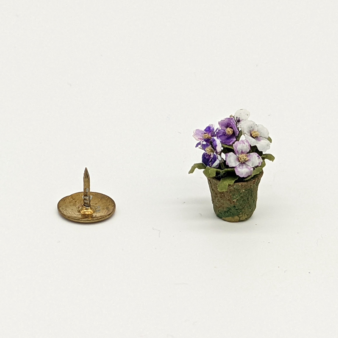 Handmade dollshouse miniature from The Itzy Bitzy Workshop