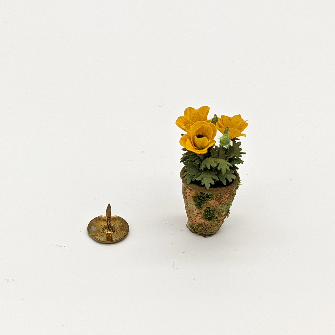 Handmade dollshouse miniature from The Itzy Bitzy Workshop