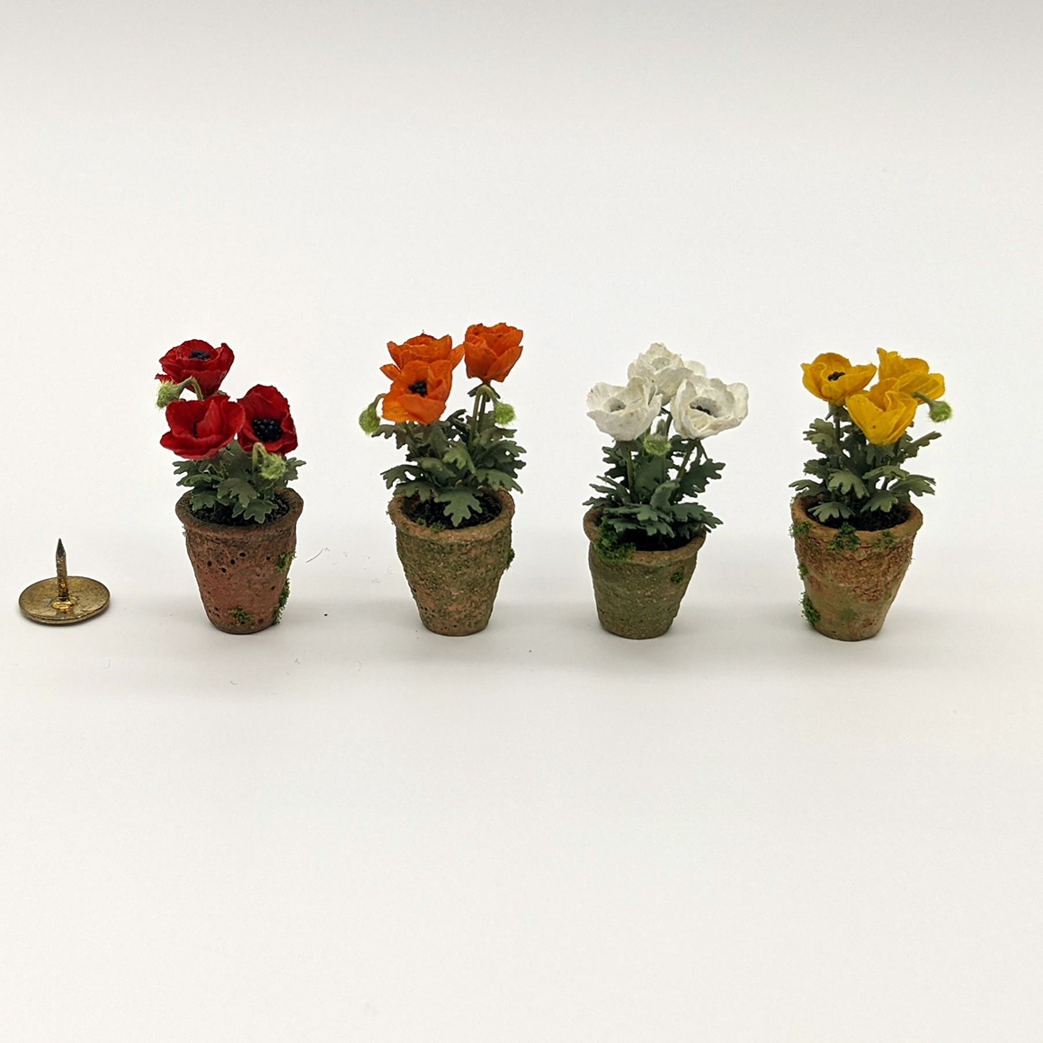 Handmade dollshouse miniature from The Itzy Bitzy Workshop