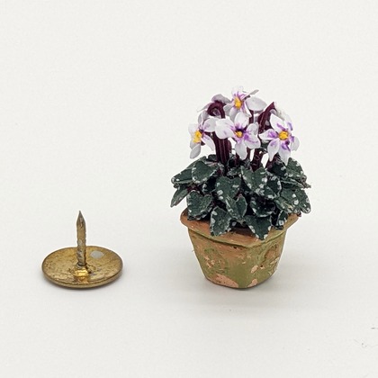 Handmade dollshouse miniature from The Itzy Bitzy Workshop