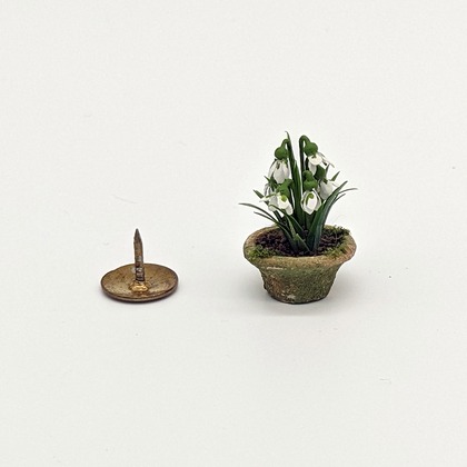 Handmade dollshouse miniature from The Itzy Bitzy Workshop