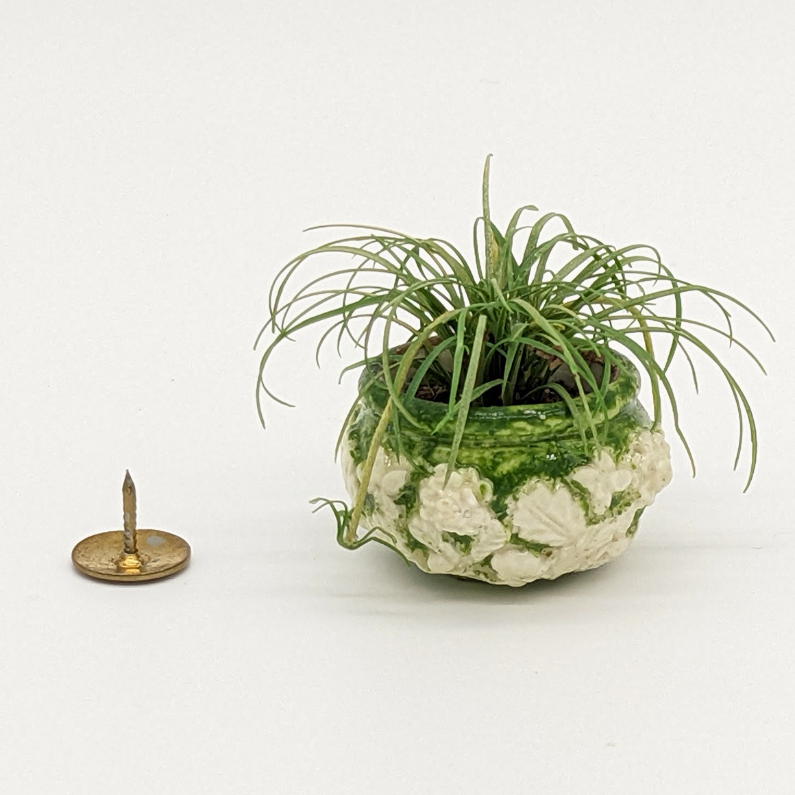 Handmade dollshouse miniature from The Itzy Bitzy Workshop