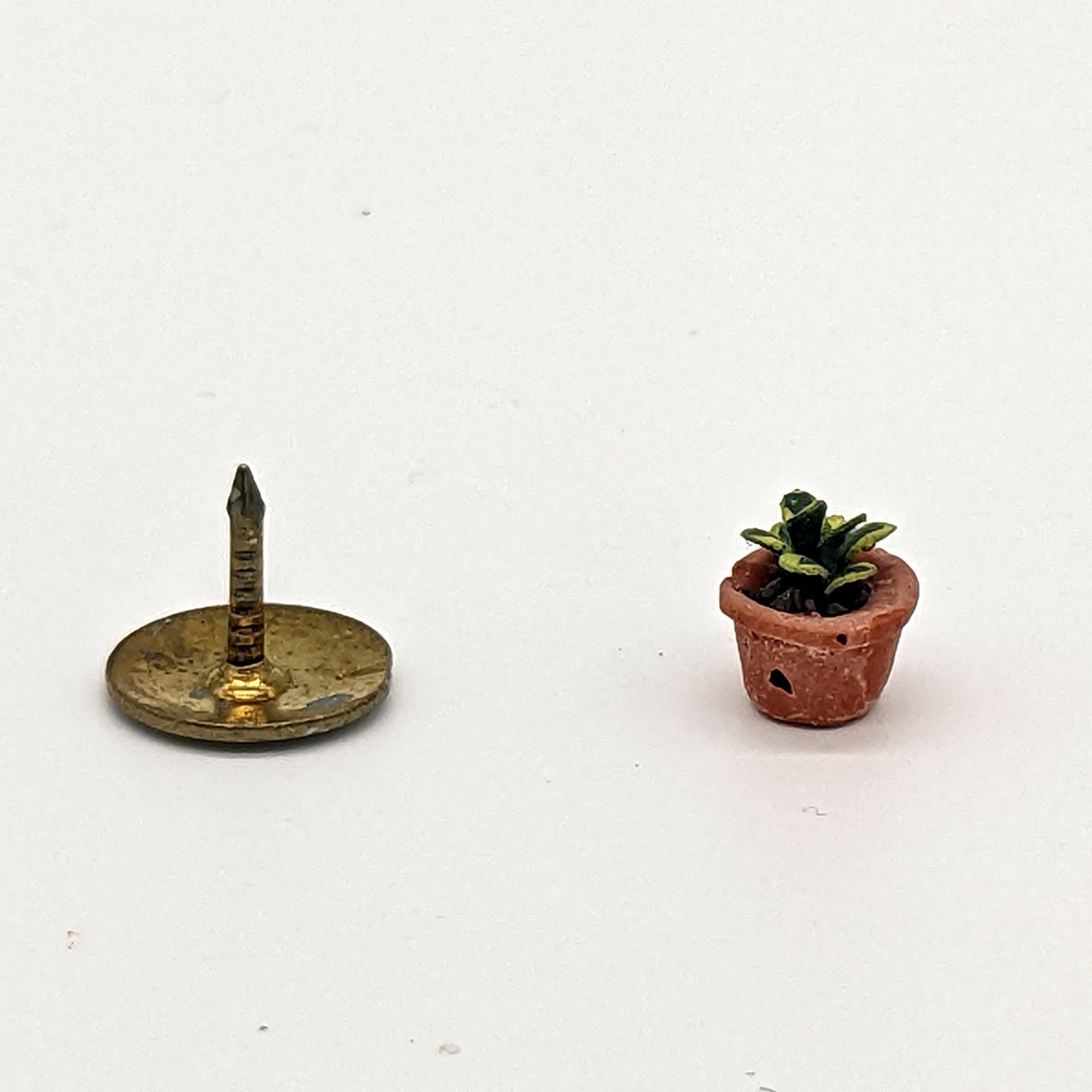 Handmade dollshouse miniature from The Itzy Bitzy Workshop