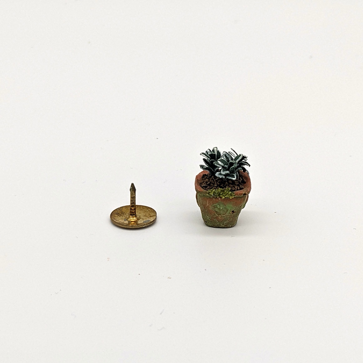 Handmade dollshouse miniature from The Itzy Bitzy Workshop