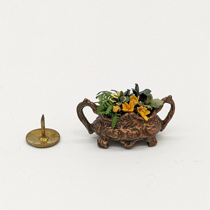Handmade dollshouse miniature from The Itzy Bitzy Workshop