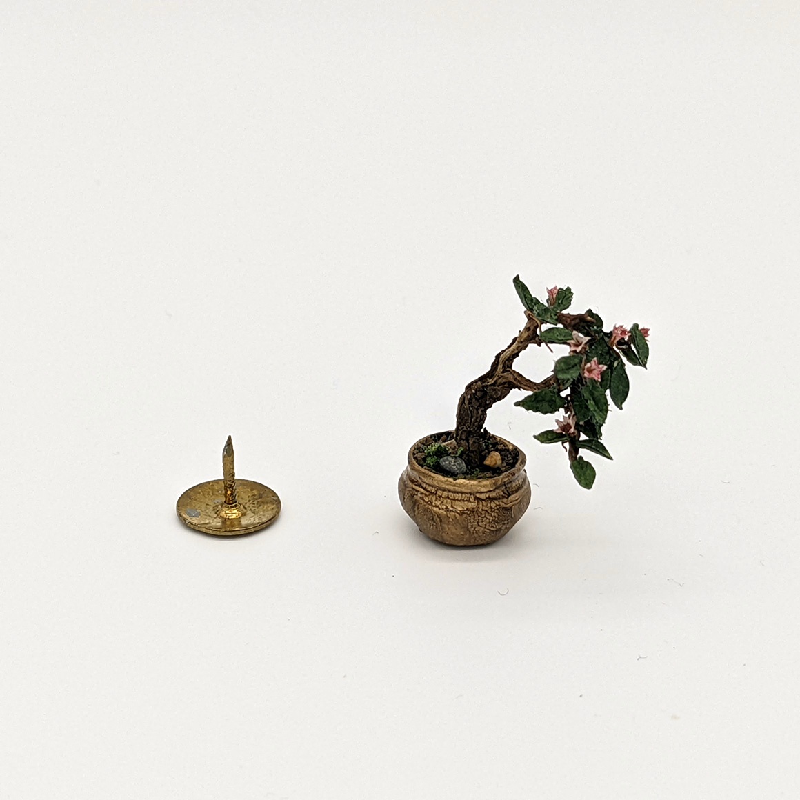 Handmade dollshouse miniature from The Itzy Bitzy Workshop