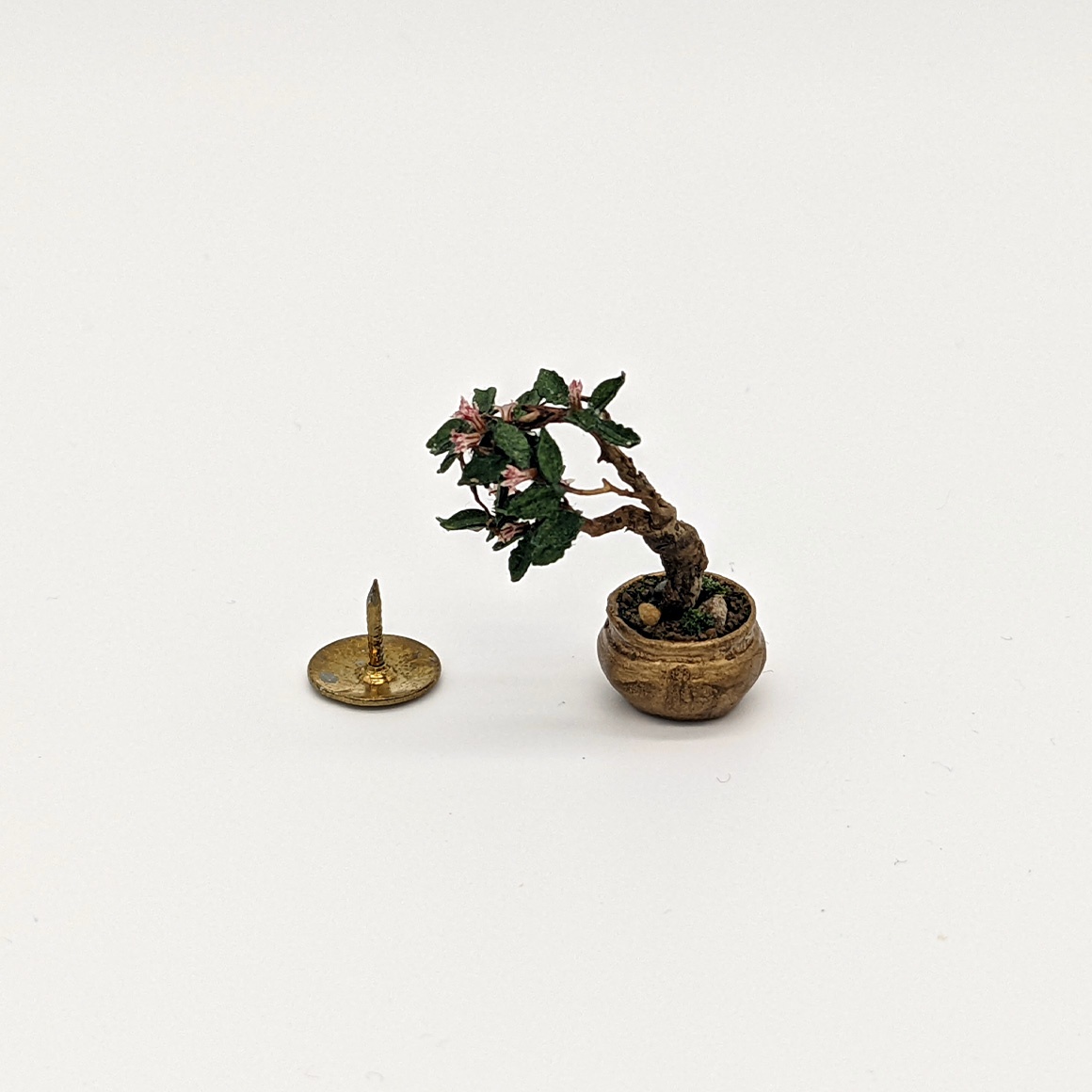 Handmade dollshouse miniature from The Itzy Bitzy Workshop