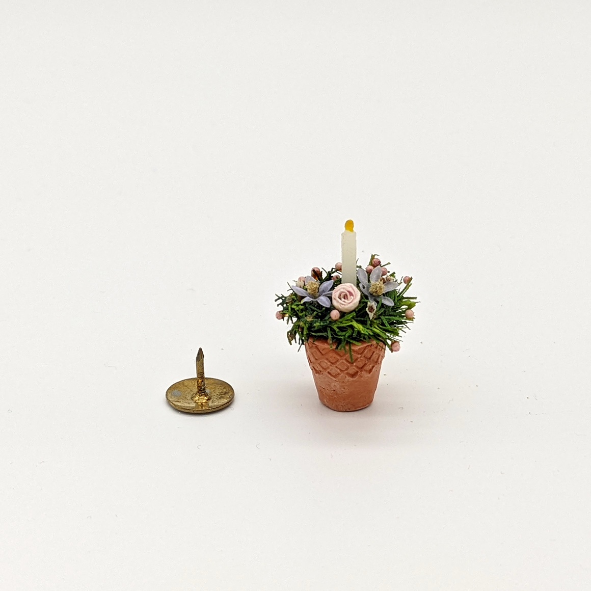 Handmade dollshouse miniature from The Itzy Bitzy Workshop