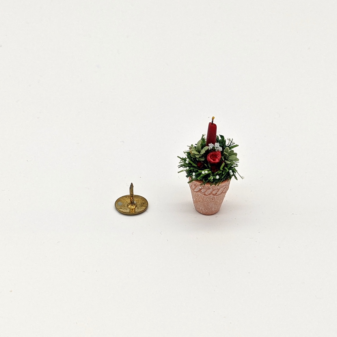 Handmade dollshouse miniature from The Itzy Bitzy Workshop