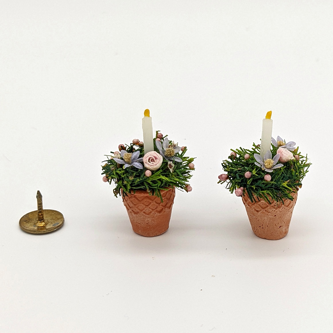 Handmade dollshouse miniature from The Itzy Bitzy Workshop